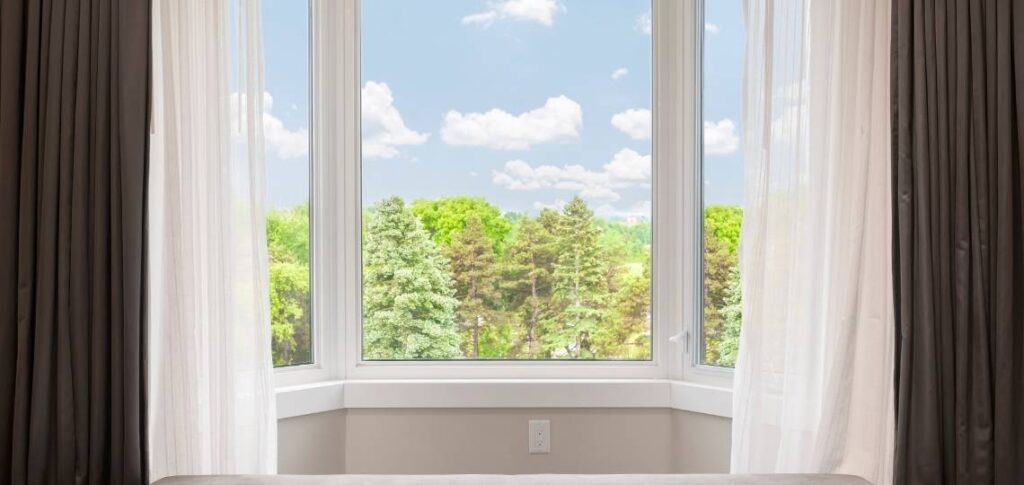 bay windows 1
